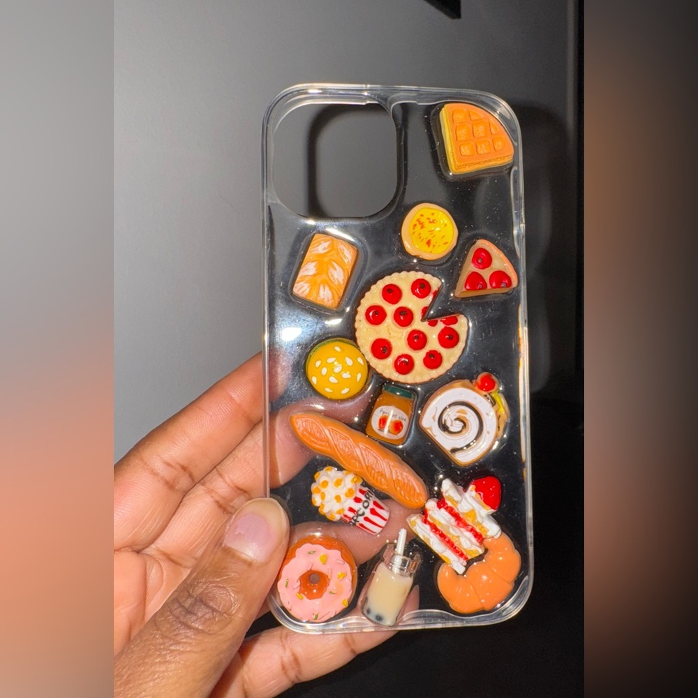 iPhone 14 junk food pizza cake case